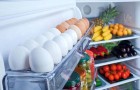 Какие продукты можно хранить на дверце холодильника